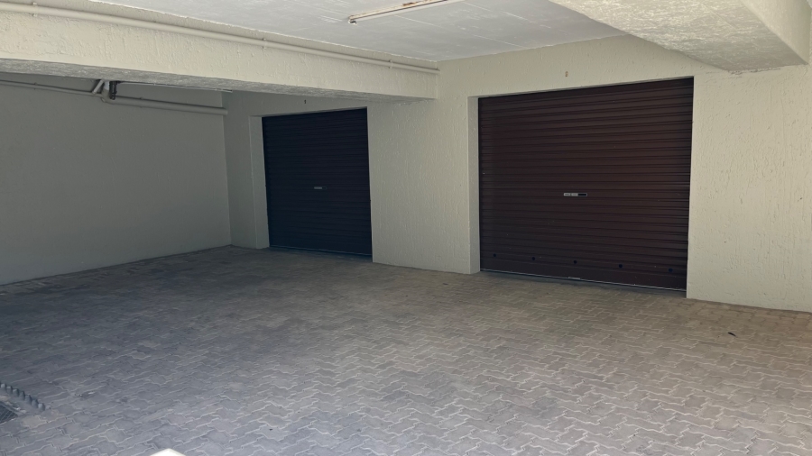 2 Bedroom Property for Sale in Hartenbos Central Western Cape